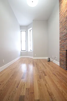 Rented by Nooklyn NYC LLC | media 35