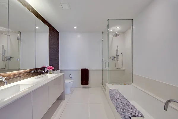 Rented by Compass | media 54