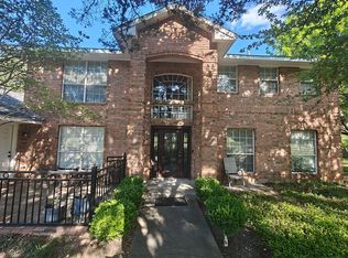 5210 Cliff Haven Dr, Dallas, TX 75236