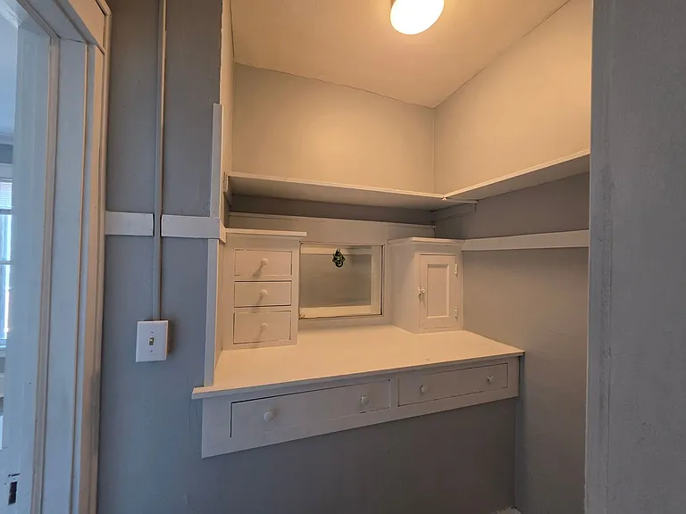 1302 Linden Ave — Photo 4