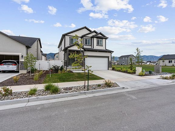 3rd image of 5702 N Sagewood Dr #627