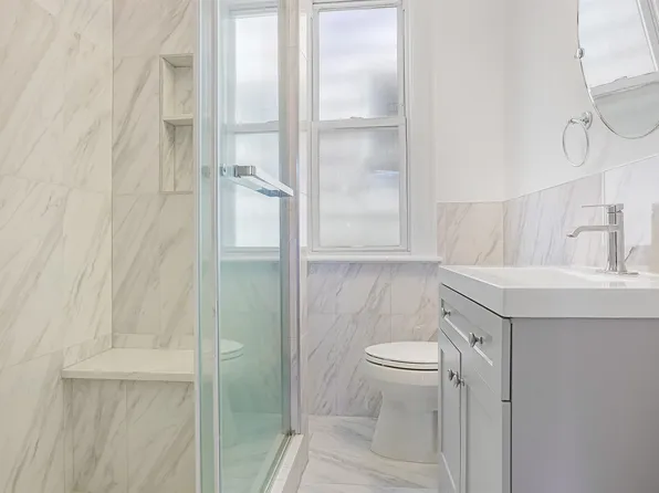 128 Oak Street image 17 of 20