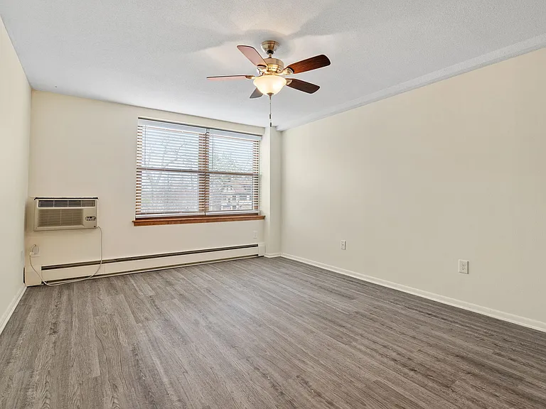 Welcome to Central Lakes of Uptown, where spacious living meets modern comfort. Enjoy the natural light flooding through large windows and the warmth of stylish flooring. Ready to elevate your lifestyle? Contact us today for more information!