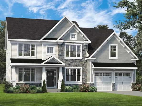 107 Shadow Ridge Dr, Butler, PA 16002