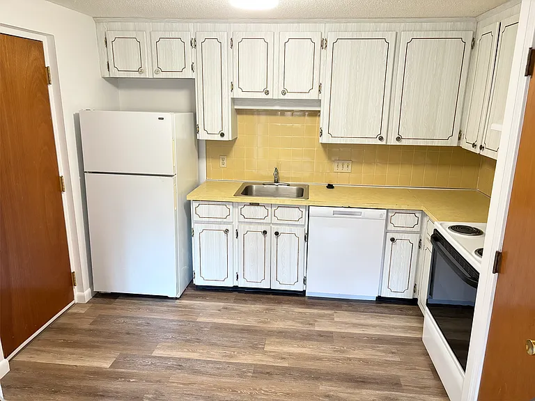150 Concord St #151/24 — Photo 2