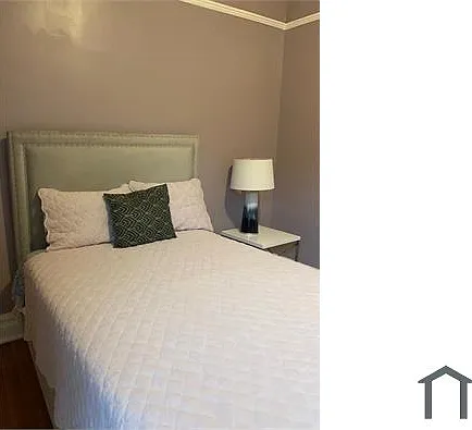 7442 S Langley Ave — Photo 4