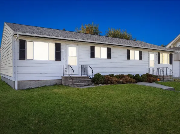 410/412 9th Ave, Clarence, IA 52216