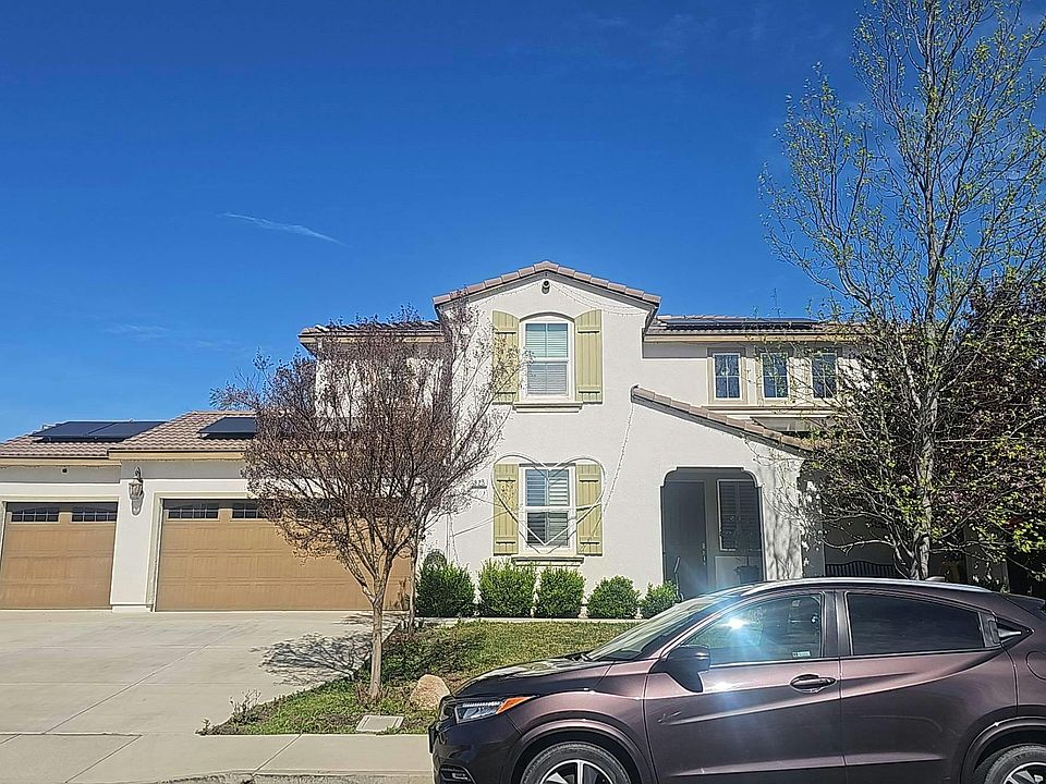 1st image of 925 Poppy Dr