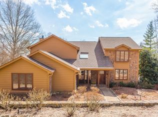 1202 Sunset Dr, Signal Mountain, TN 37377