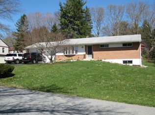 91 Barre Dr, Lancaster, PA