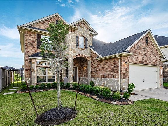 3rd image of 2314 Terracina Ct