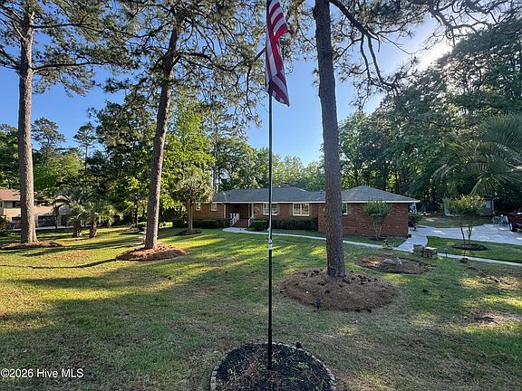 2nd image of 205 Lakeside Drive