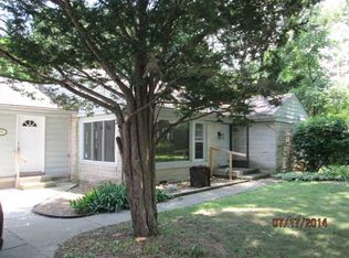 9085 Westfield Blvd, Indianapolis, IN 46240