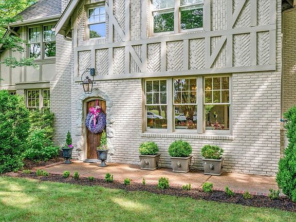 2nd image of 3958 N Galloway Dr