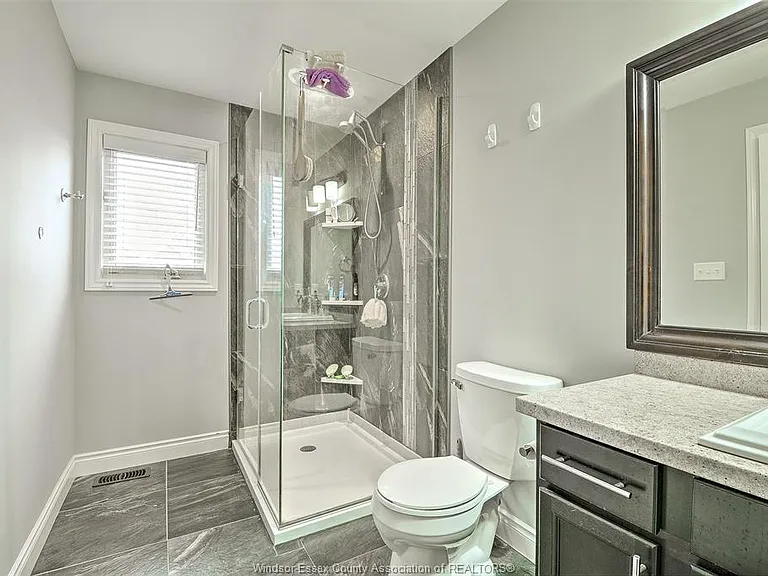 2490 Bernard Rd — Photo 23