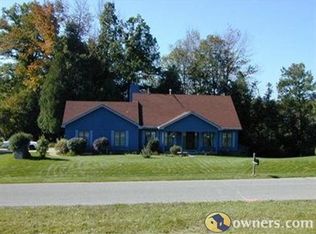 7101 Dark Lake Dr, Clarkston, MI