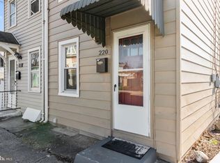 220 Market St, Bristol, PA 19007