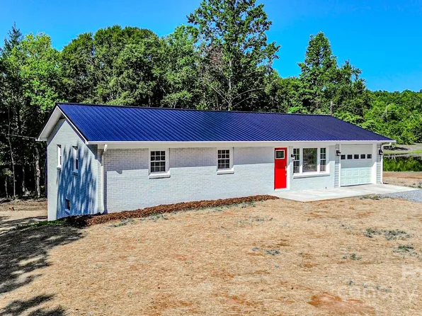 1151 Nanneytown Rd, Union Mills, NC 28167