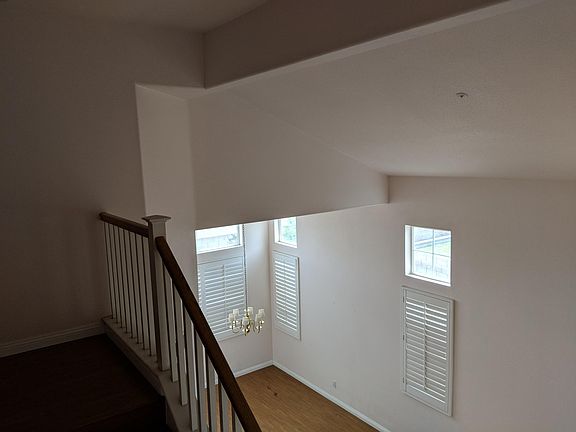 4th image of 14625 Nova Scotia Dr