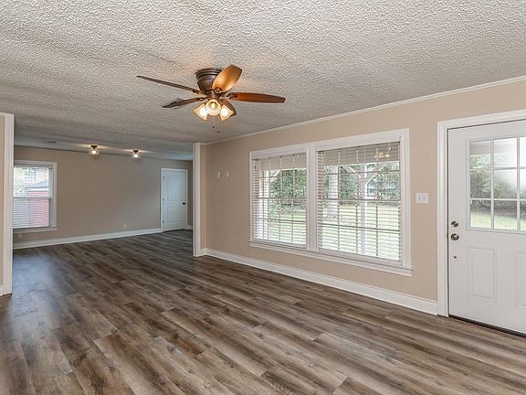 5th image of 4205 N Tram Rd