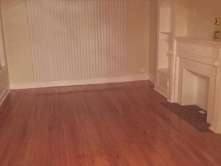 9021 S Justine St — Photo 9