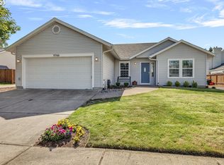 5766 SE Popes Pl, Hillsboro, OR 97123