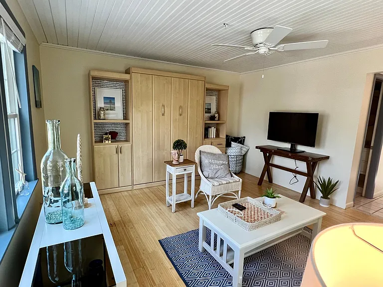 298 Main St #110 — Photo 11