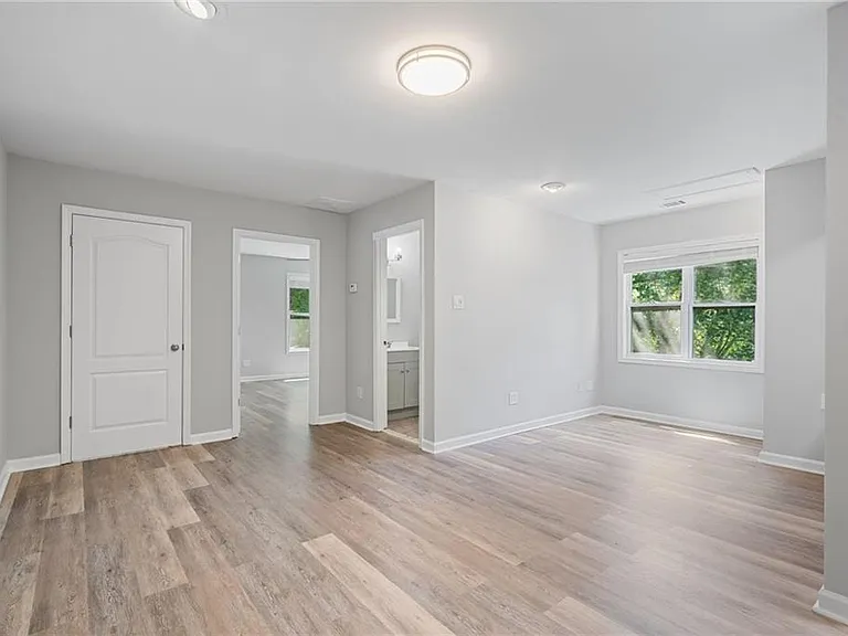 950 Firethorne Pass — Photo 14