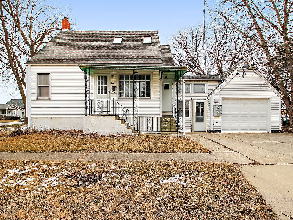 1st image of 196 S Douglas Ave