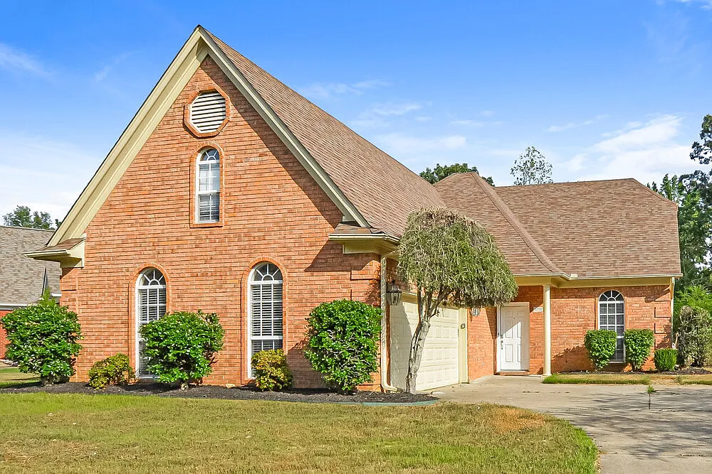 3 bed, 2.5 bath, 2180 sqft, $2,250 — Photo 4