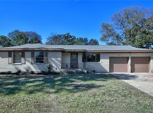 873 Lee Dr, Bedford, TX 76022