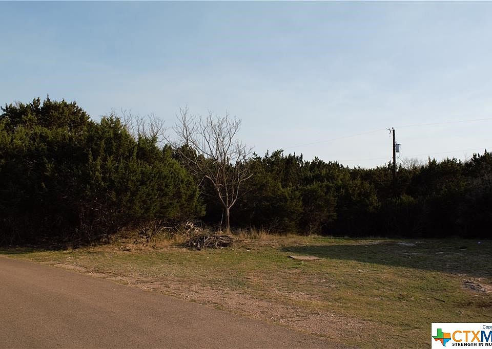 1st image of 14 Retama Dr