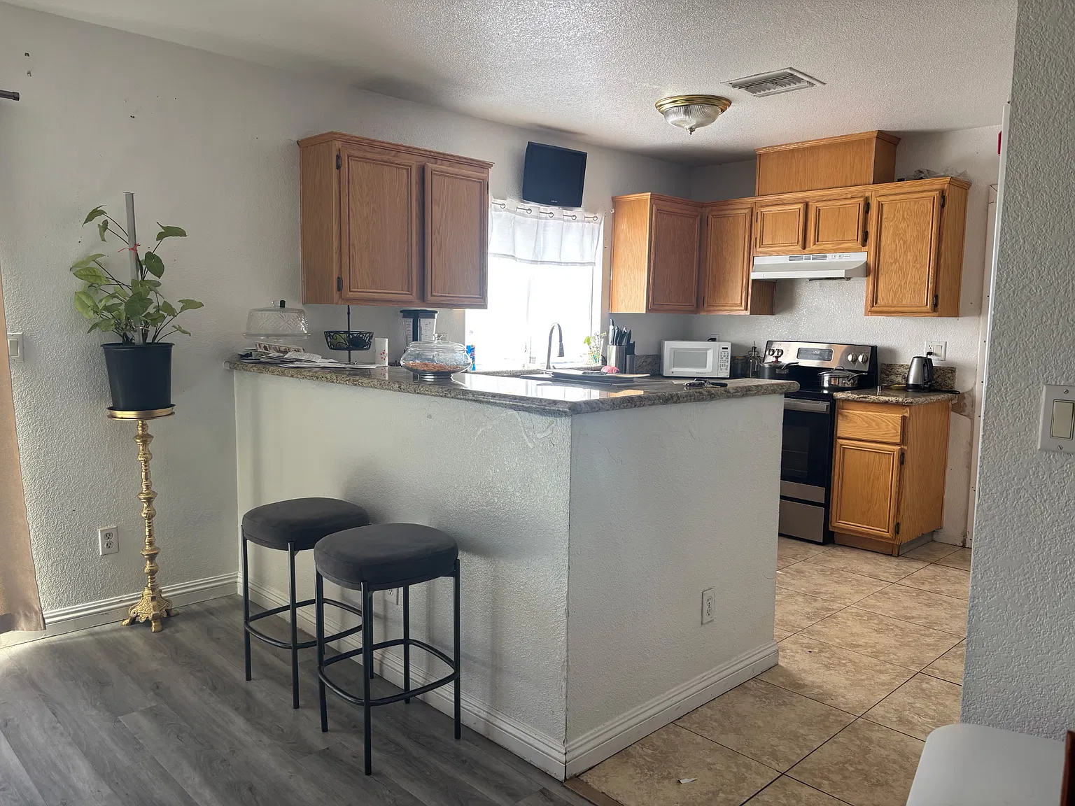 5607 Hast Ct — Photo 2