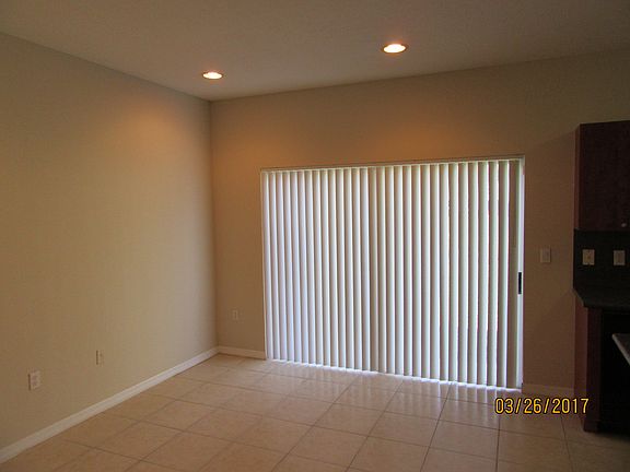 5th image of 1673 SE 31st Ct #1673