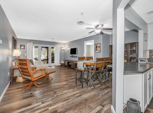 3 Bartemus Trl APT 106, Nashua, NH 03063