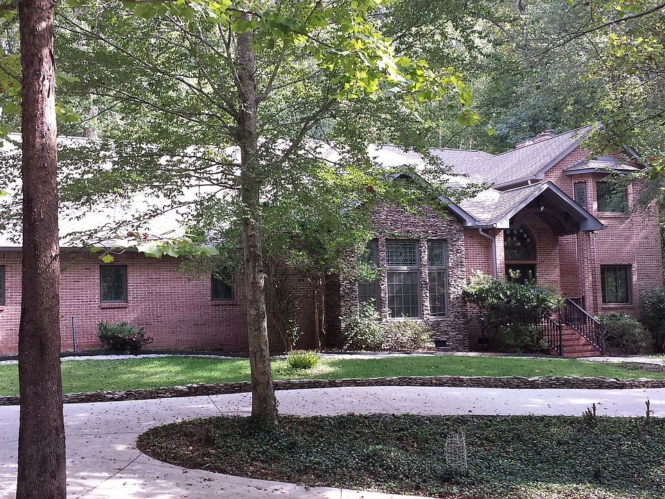 6000+sq. ft. home on 10 ac.