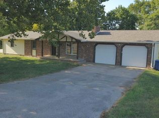 762 S 250th St, Pittsburg, KS 66762