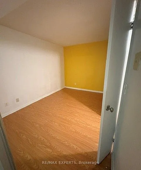 111 Elizabeth St #953 — Photo 6
