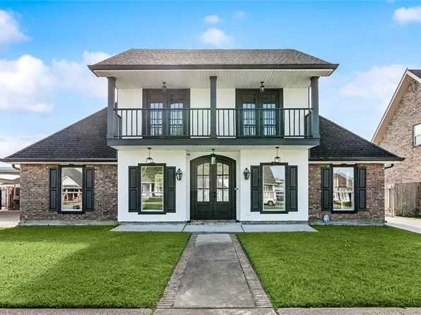 3217 Debouchel Blvd, Meraux, LA 70075