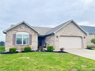 8827 Woodford Drive, Charlestown, IN 47111
