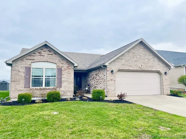 8827 Woodford Drive, Charlestown, IN 47111