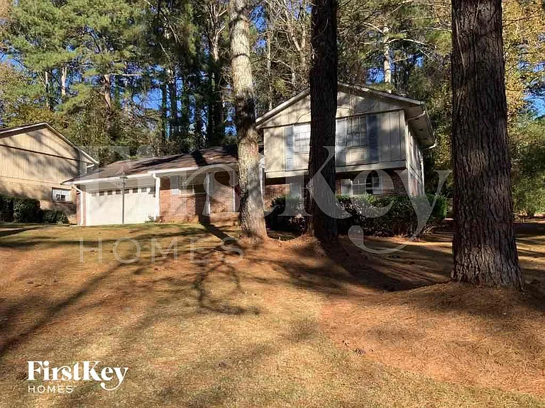 1478 Spruce Ridge Way — Photo 2