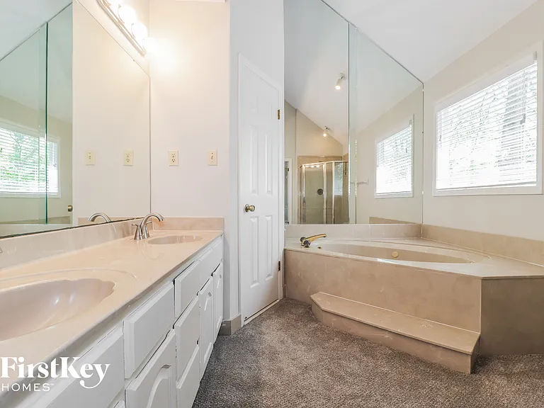 8897 Walnut Ridge Loop — Photo 11