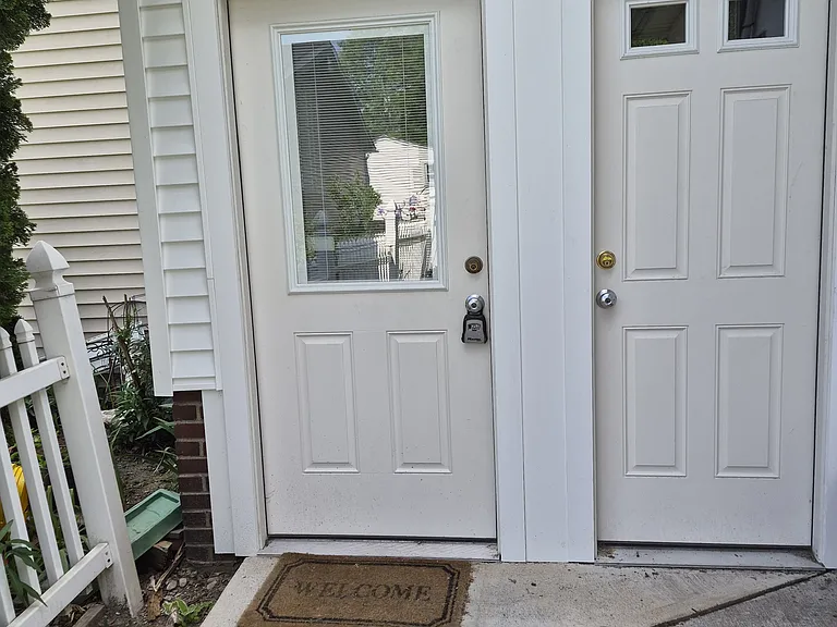 161 S Main St #201 — Photo 1
