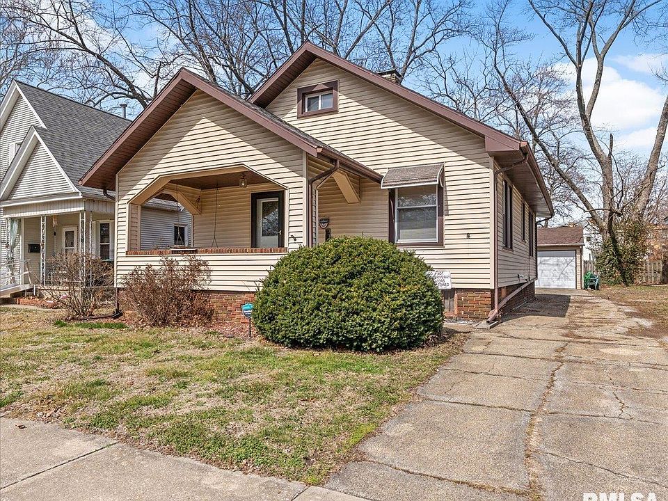 1st image of 445 W Canedy St