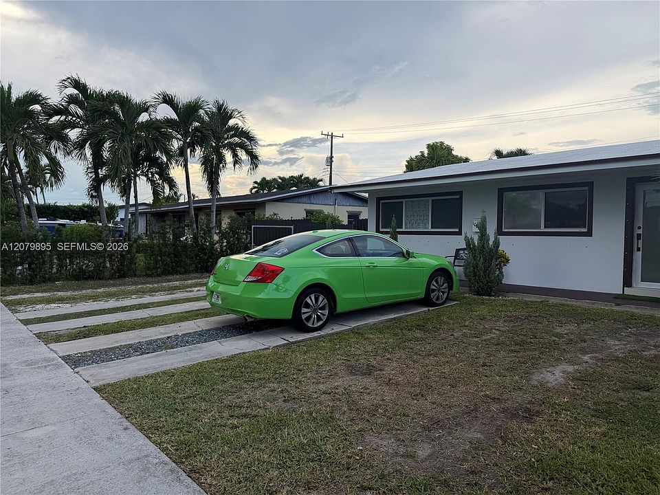 1st image of 10411 SW 51st St