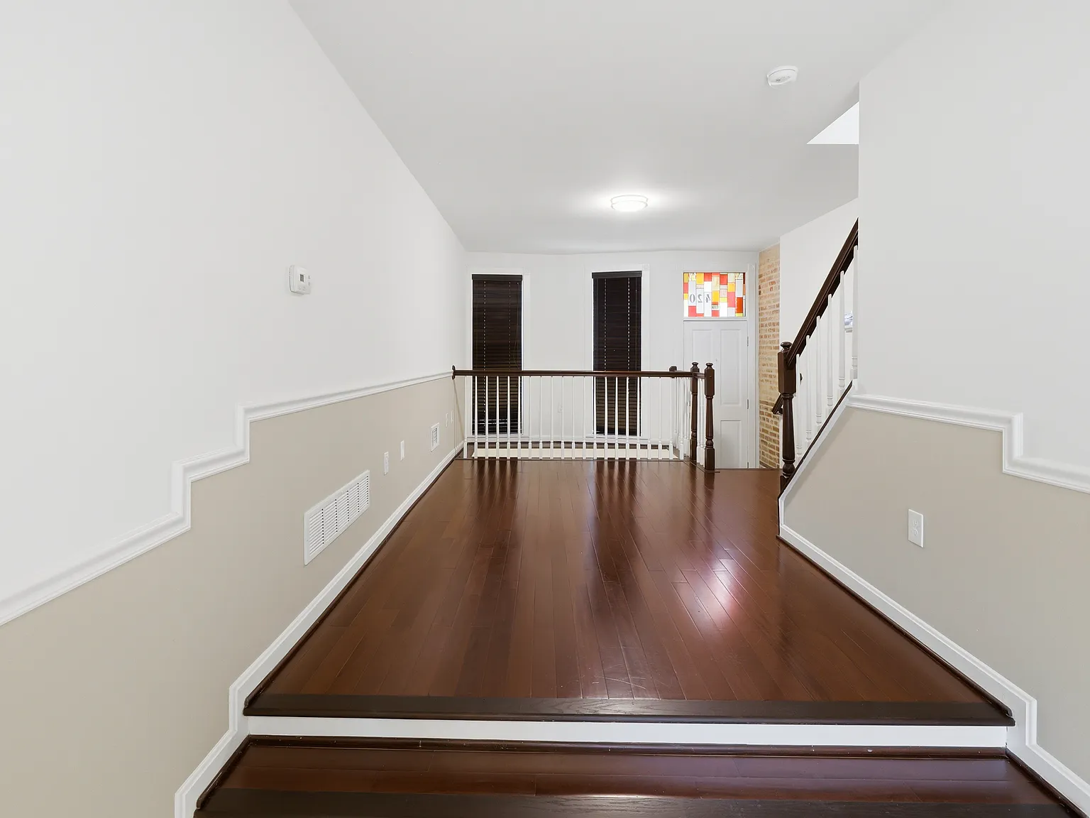 2 bed, 1200 sqft, $1,500 — Photo 3