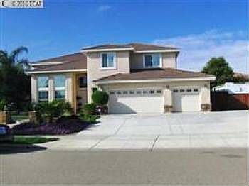 1st image of 915 Portofino Dr