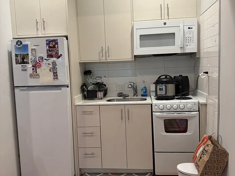29 Church St #11 — Photo 6