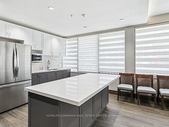 4th image of 725 Don Mills Rd #305